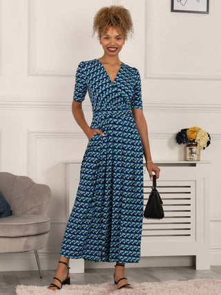 blue dress maxi, blue maxi dress, blue dress with sleeves, blue dress uk, blue dress with sleeves, sleeved dress, blue maxi dress with sleeves, blue maxi dress for wedding, blue maxi wedding guest, wedding guest, wedding guest dress, geometric print dress, geometric print maxi dress, dress with sleeves, sleeved dress, jersey maxi dress, jersey dress for women